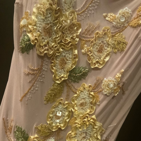 Silk dress with stunning hand application - Picture 3 of 3